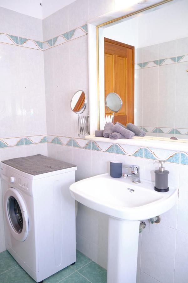 Faros Complex Apartment Parikia  Ngoại thất bức ảnh