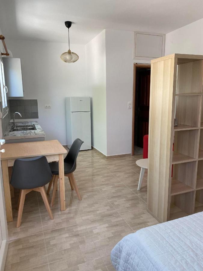 Faros Complex Apartment Parikia  Ngoại thất bức ảnh